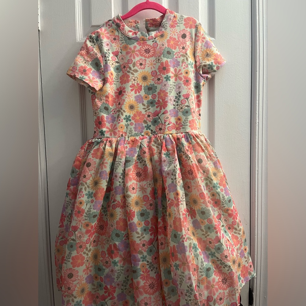 NWT Taylor Joelle Spring Floral Dress